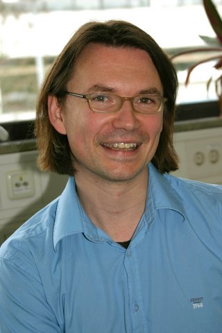 Prof. Dr. Joachim Hemberger